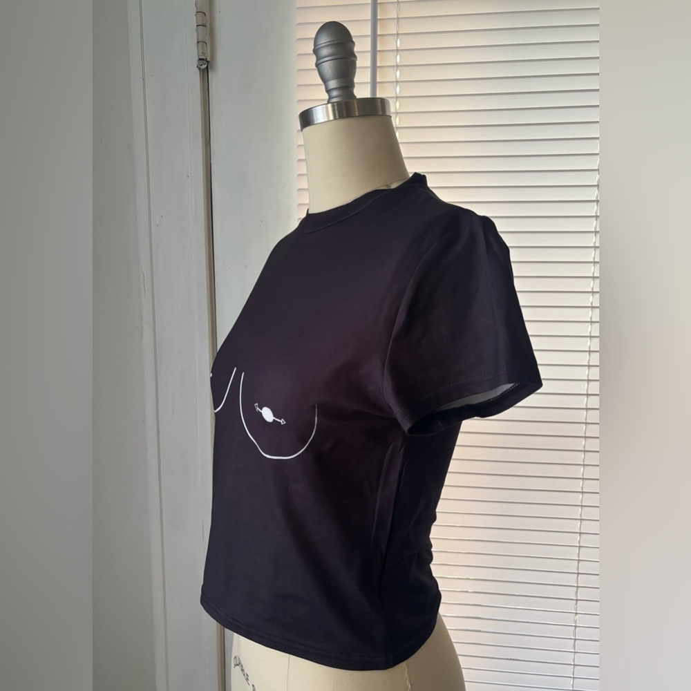 Boobs T-shirt - Picture 3 of 6